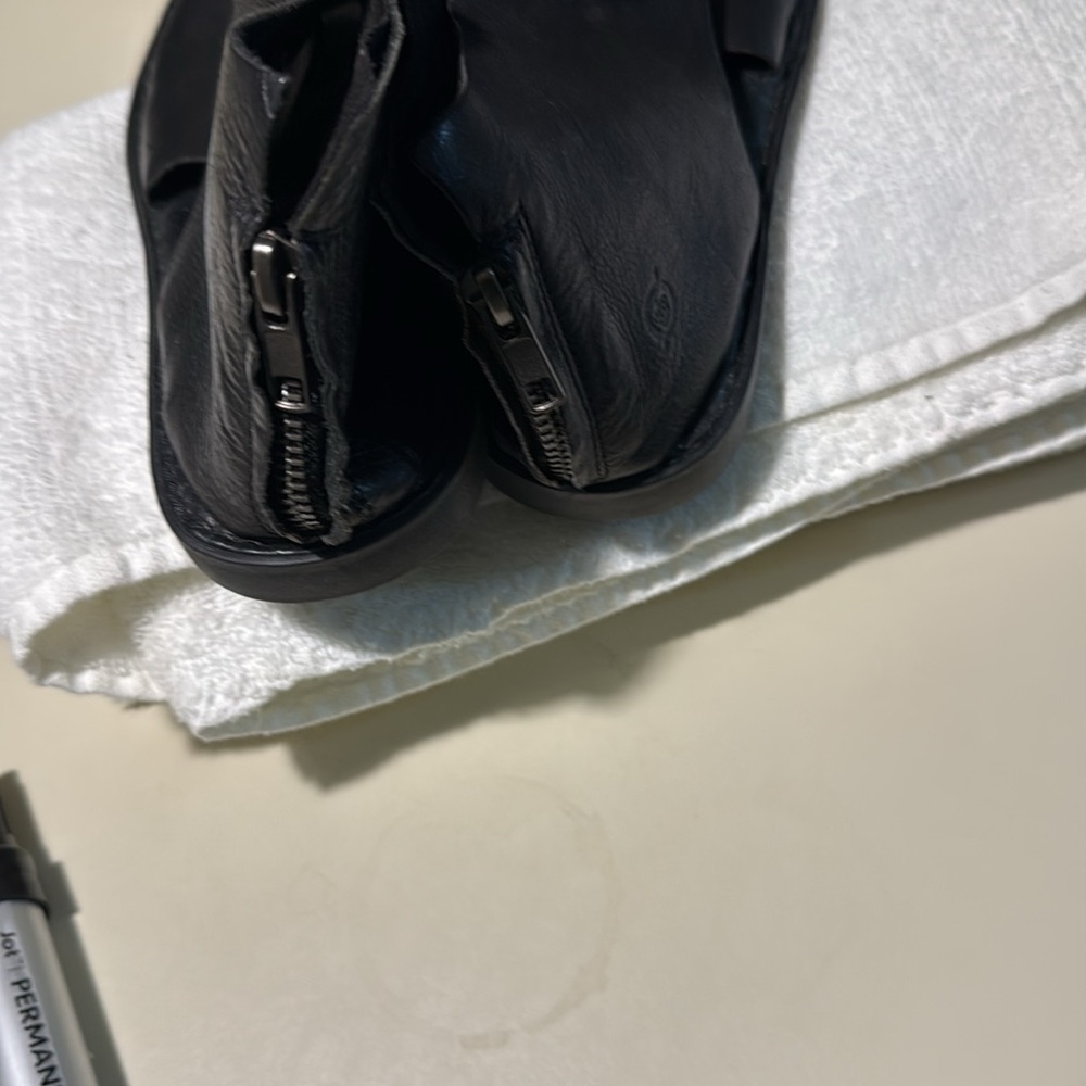 Born ( Iwa) women sandal - Picture 3 of 6
